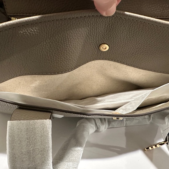 Michael Kors Romee large pebble leather tote NWT in Birch - Picture 12 of 14